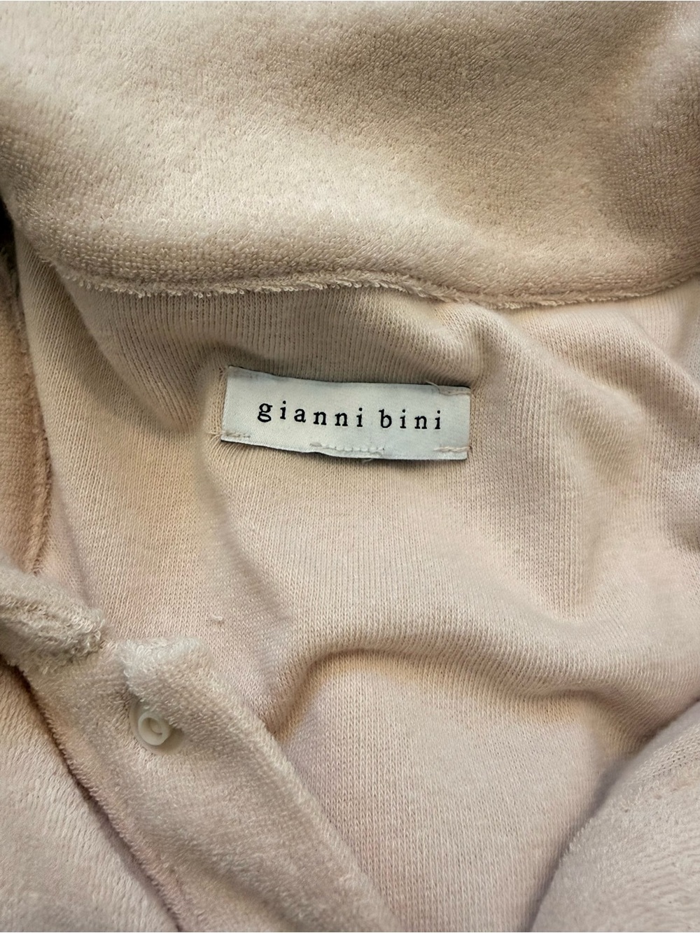 Gianni Bini Light Beige Terry Short Sleeve Elisa Romper with belt and Hat - Picture 5 of 8